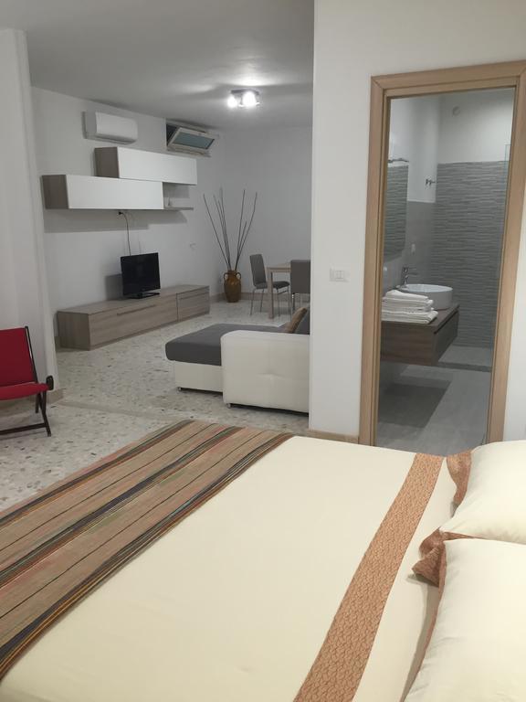 شقة Casa Commenda برينديسي المظهر الخارجي الصورة