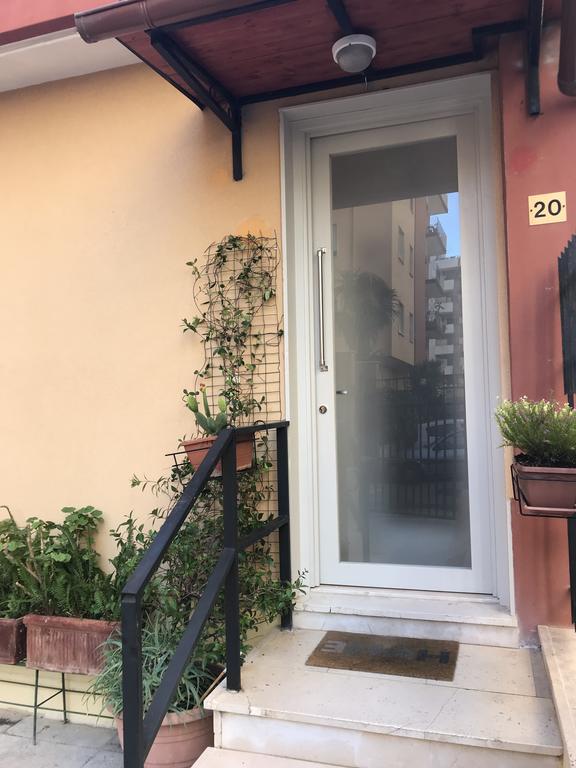 شقة Casa Commenda برينديسي المظهر الخارجي الصورة